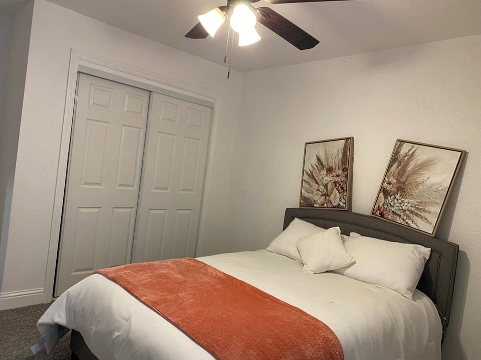Entire cozy home Apartment in Madera
