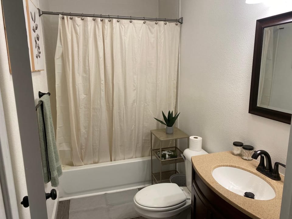 Entire cozy home Apartment in Madera