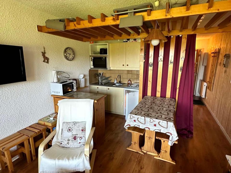 Studio familial idéalement situé à Villard-de-Lans - FR-1-515-178 Apartment in Provence-Alpes-Côte d'Azur