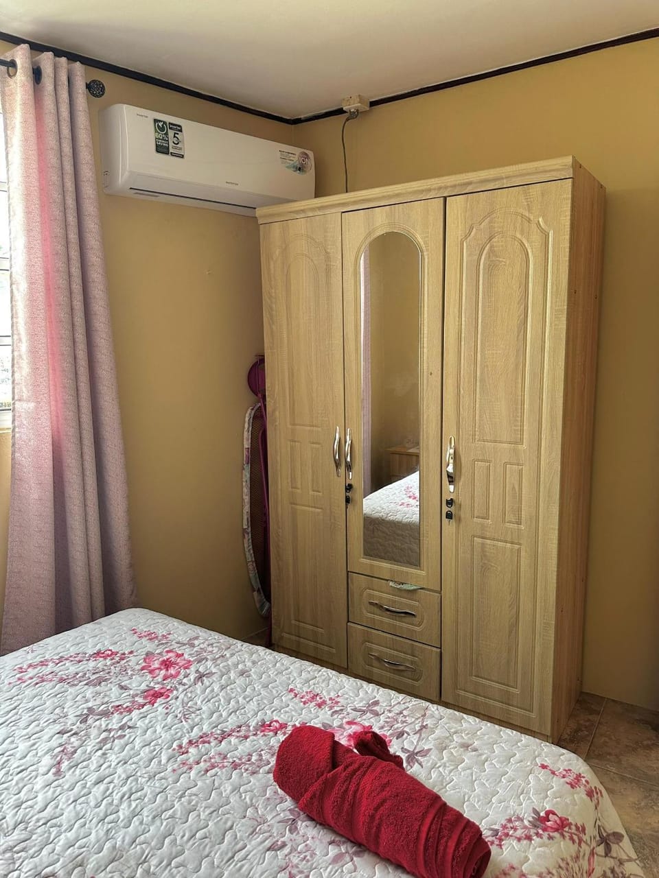 wardrobe, air conditioner