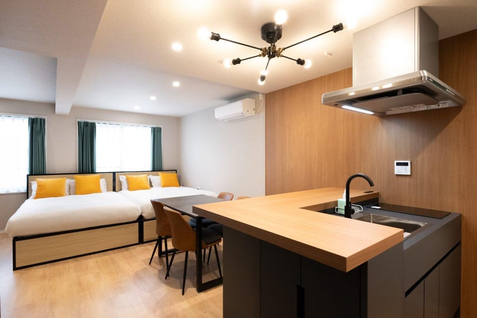 Bed, Kitchen or kitchenette