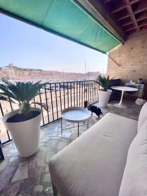 LUXE SUR LE PORT Apartment in Marseille