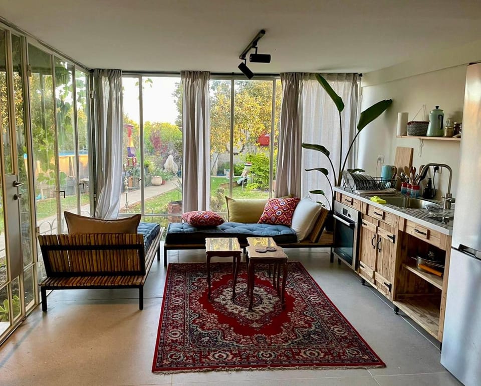 Natural landscape, Living room, Dining area, kitchen