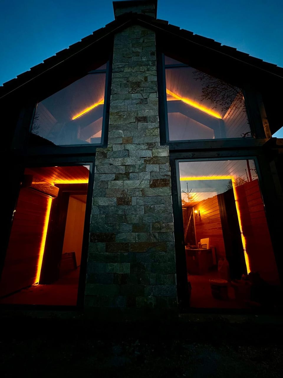 Property building, Night