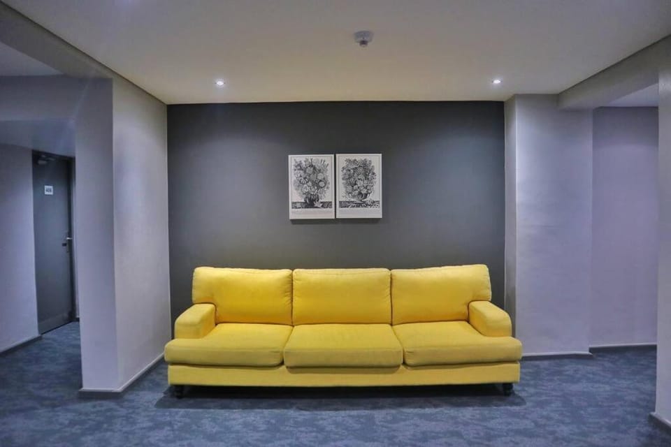 Non existent Apartment in Cape Town