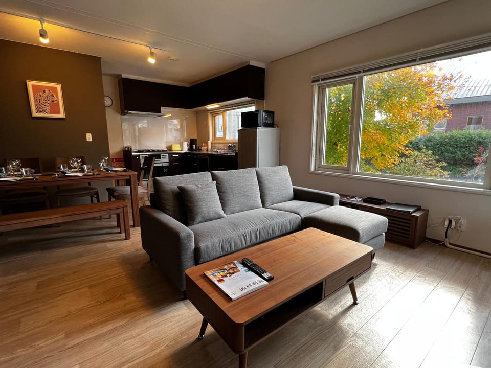 Kitchen or kitchenette, Living room, Dining area, kitchen