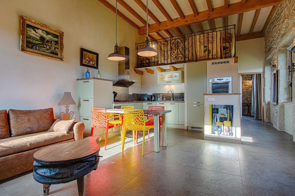 Property building, Living room