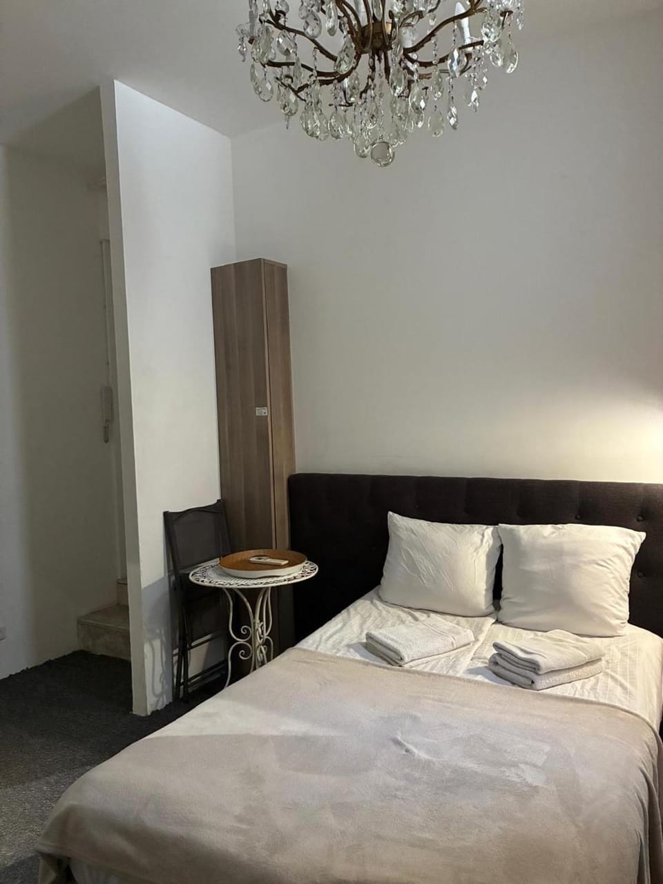 Studio 11T Sleeps 2 with WiFi Apartment in Monaco