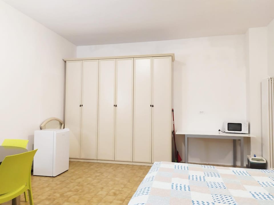 Bedroom, minibar, wardrobe