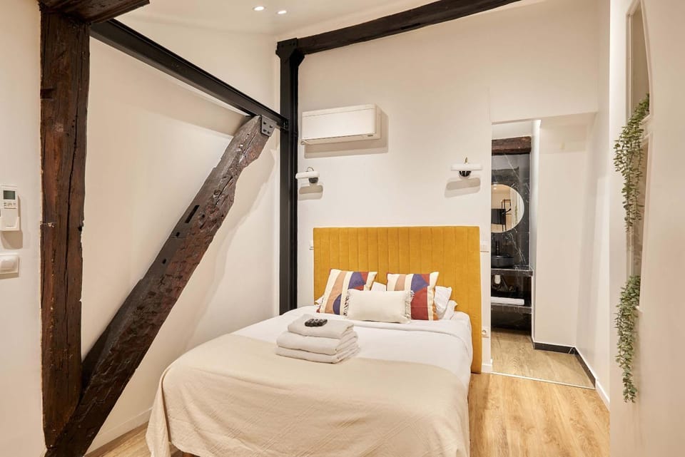 Apartment Le Marais by Studio prestige Apartment in Paris