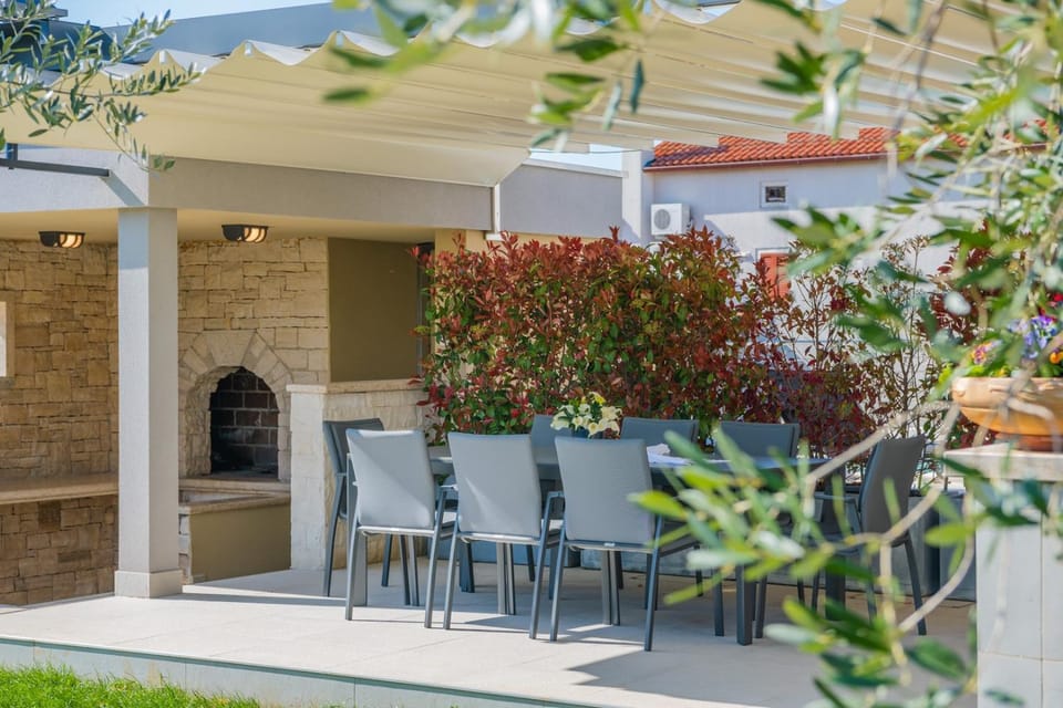 BBQ facilities, Balcony/Terrace