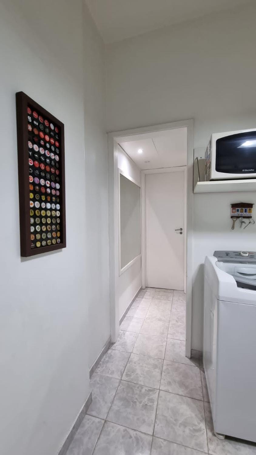 Kitchen or kitchenette, minibar, washing machine