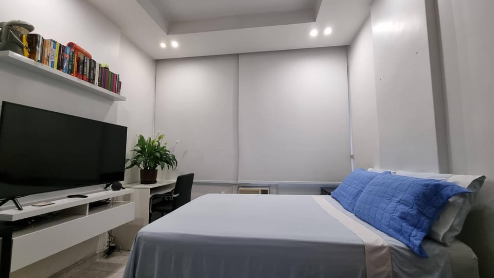 Bed, TV and multimedia, Seating area, Evening entertainment, Bedroom, Area and facilities, wedding