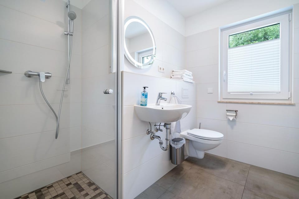 Bathroom, Living room