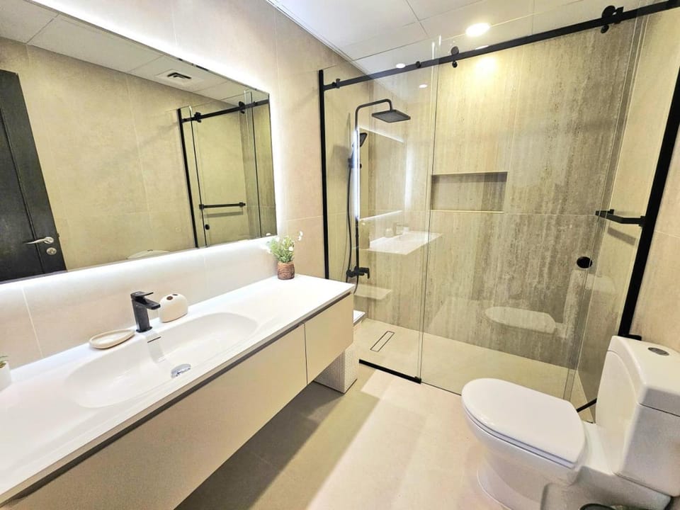 Shower, Bathroom