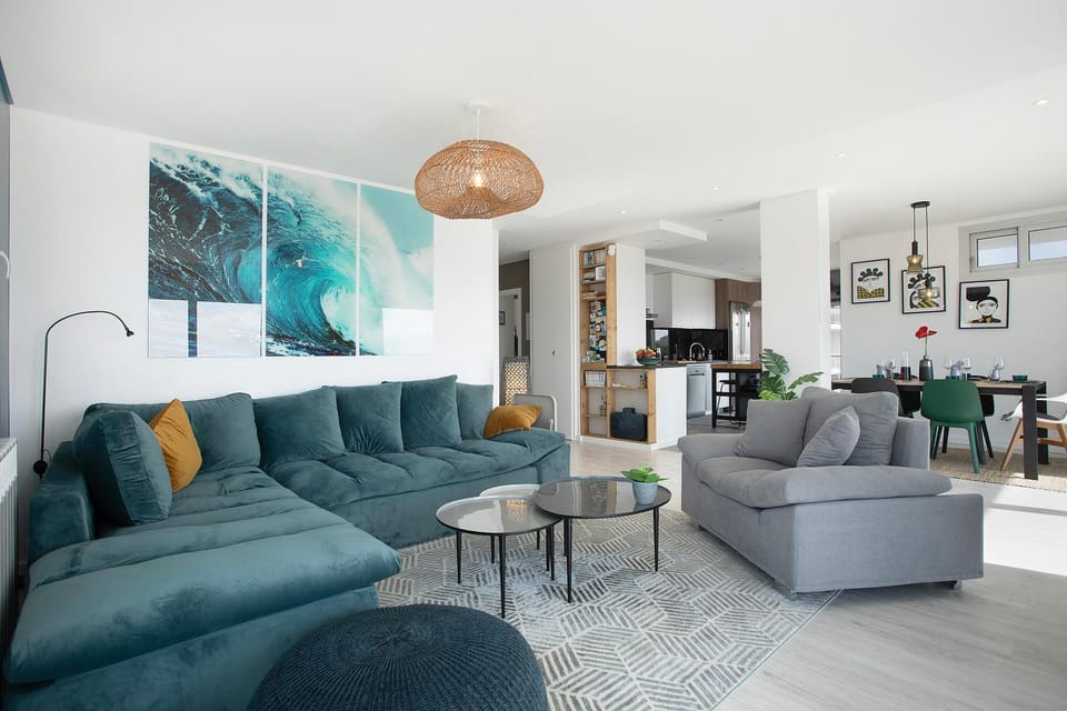 Property building, Living room