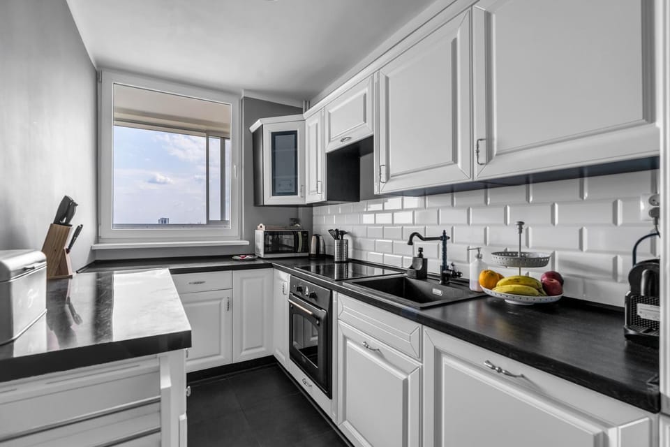 Coffee/tea facilities, Kitchen or kitchenette, dishwasher, minibar, oven, pet friendly, stove