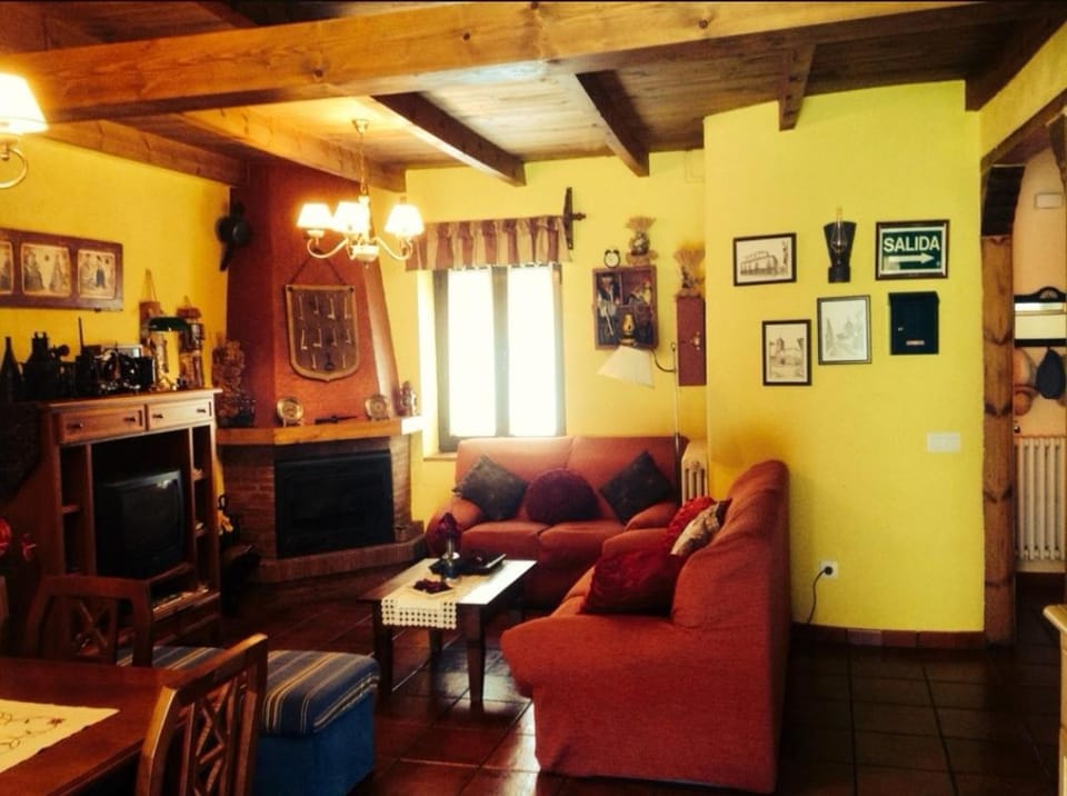 TV and multimedia, Living room, flat iron