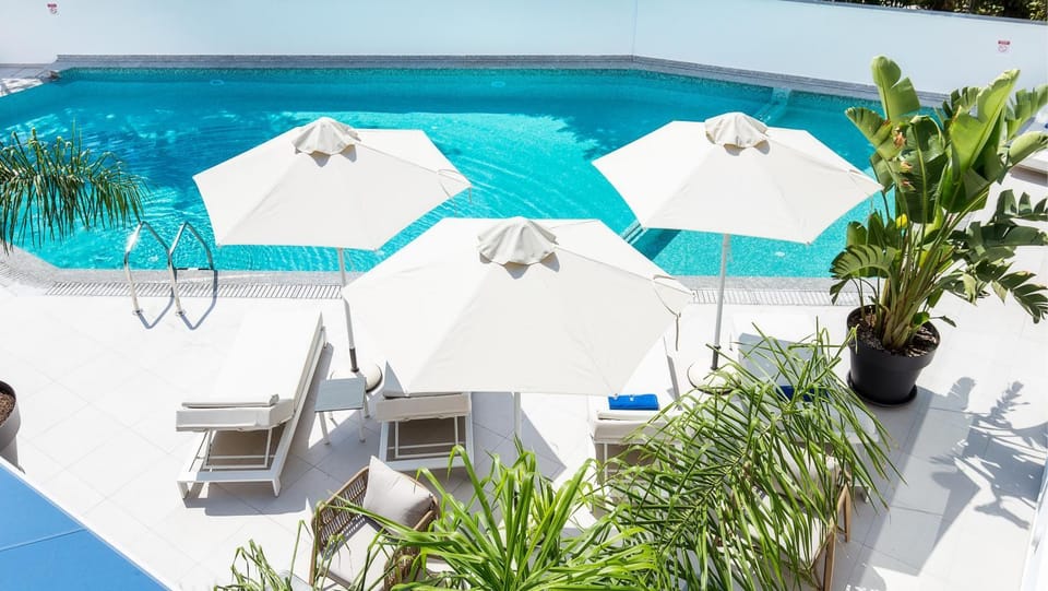 Pool view, Swimming pool, Swimming pool