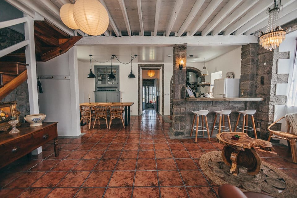Living room, Dining area, kitchen