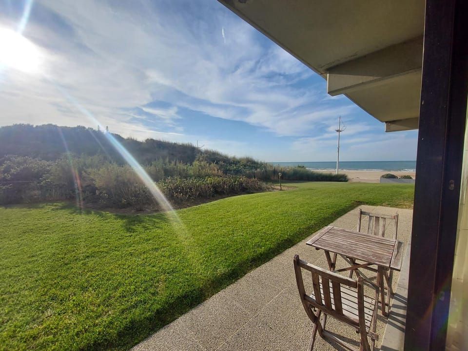 Day, Natural landscape, Garden, View (from property/room), Balcony/Terrace, Garden view, Sea view