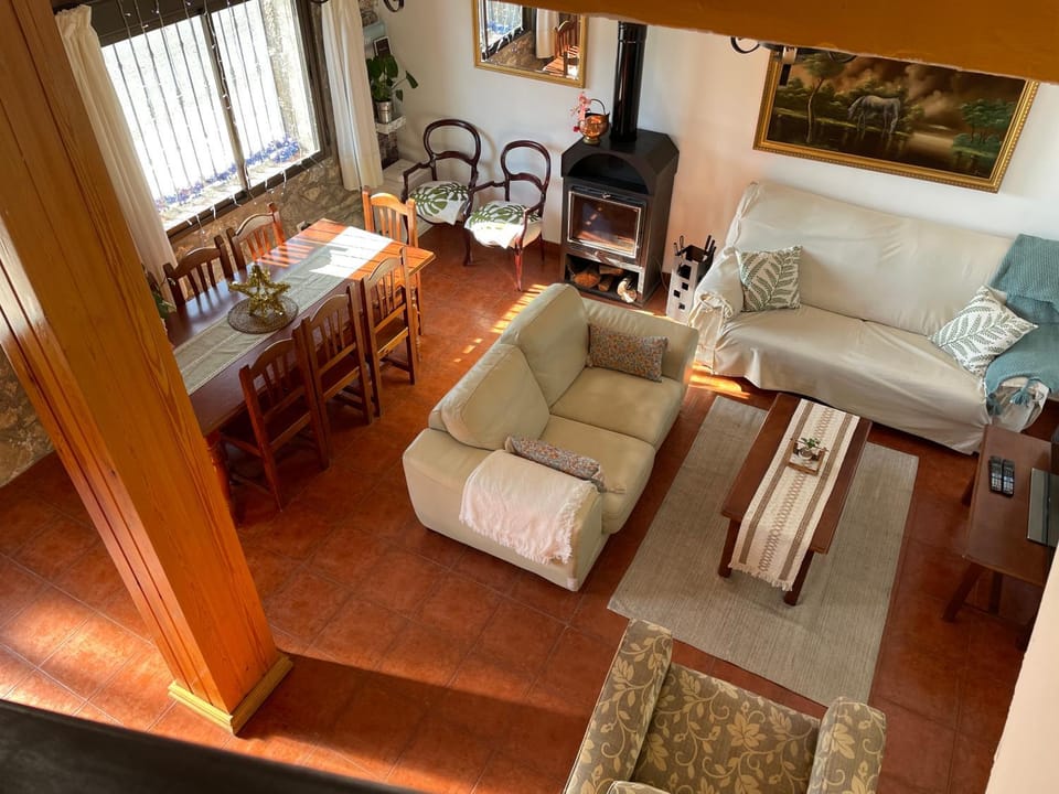 Living room, Dining area, fireplace