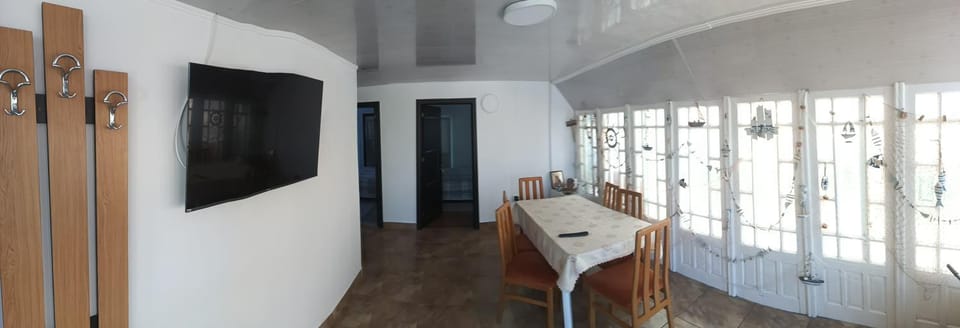 La Prietenicu Bed and Breakfast in Romania