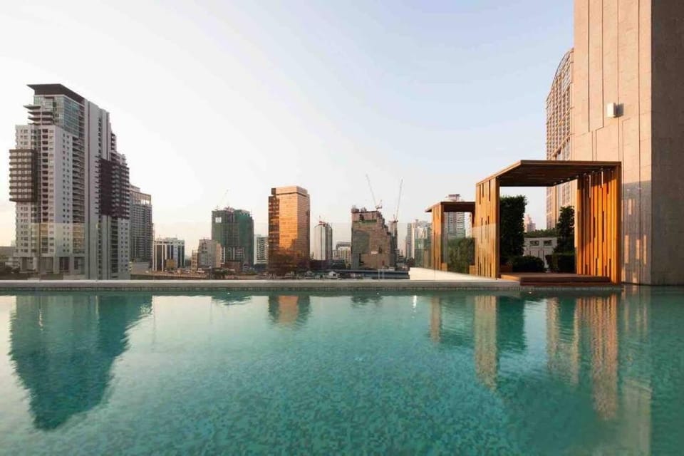 2BedRoom-BestLocationBangkok-Emquartier-Metro-PhromPhong Apartment in Bangkok
