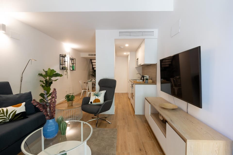 Communal lounge/ TV room, Living room