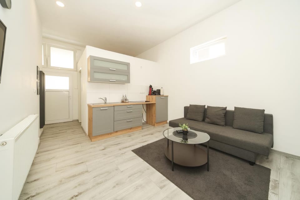 TV and multimedia, Living room, kitchen