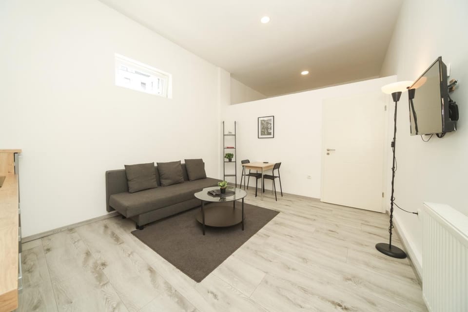 TV and multimedia, Living room, Dining area, kitchen