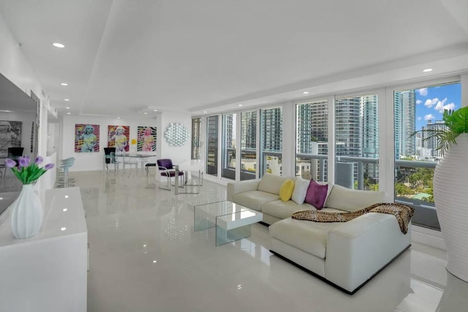 TV and multimedia, Balcony/Terrace, Living room, Dining area, Sea view