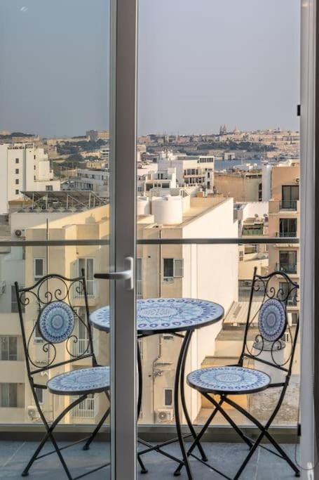 Oasis Penthouse Luxury Suite by Solea Apartment in Sliema