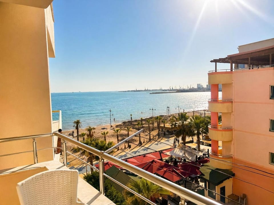 Property building, View (from property/room), Balcony/Terrace, Beach, Sea view