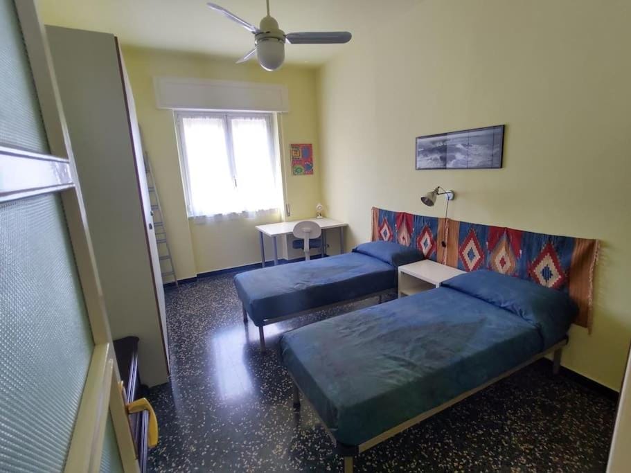 L'Appartamento Giallo con Garage Auto Apartment in Noli