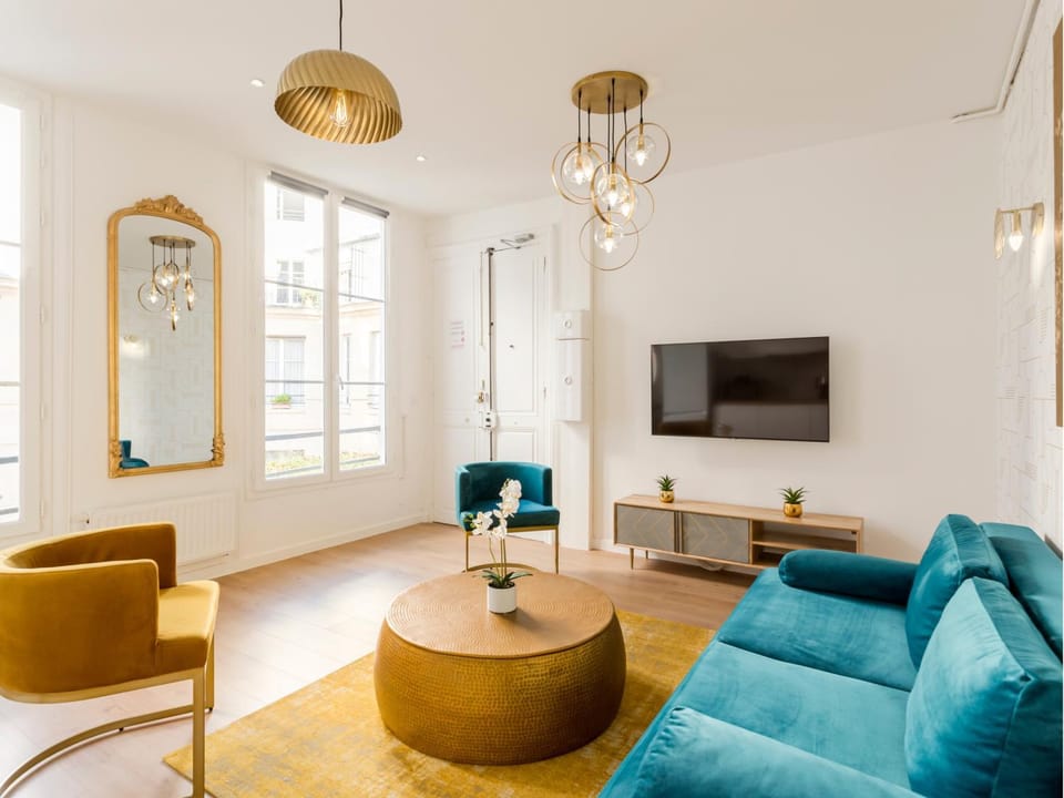 TV and multimedia, Living room