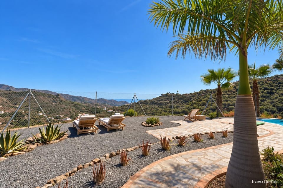 Cortijo Cantalobos House in Costa Tropical