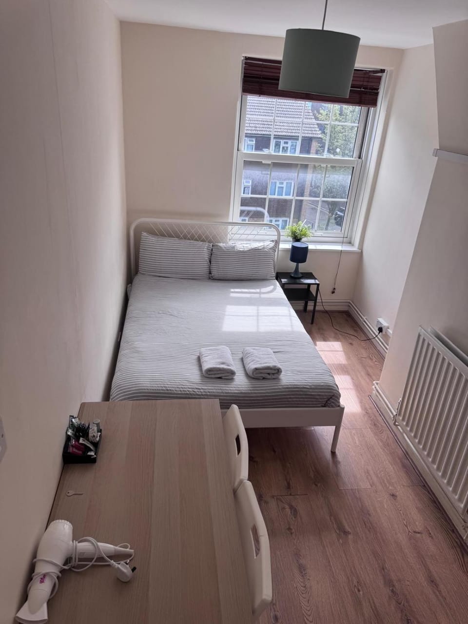 Bed, Photo of the whole room, Business facilities, Bedroom, towels