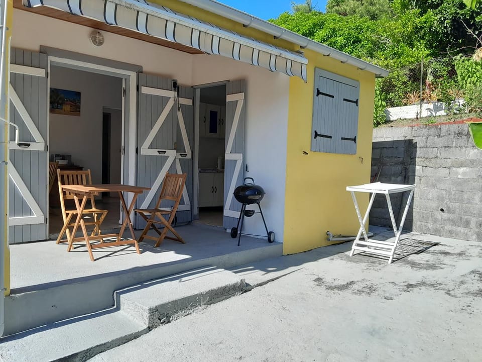 Patio, Day