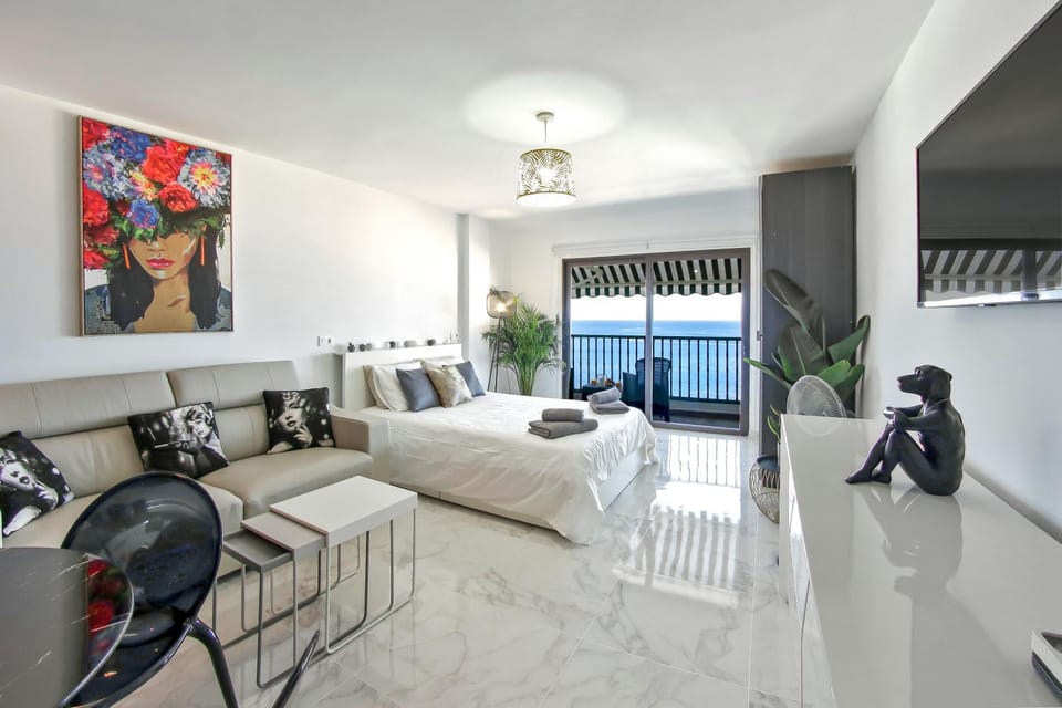 TV and multimedia, Living room, Bedroom