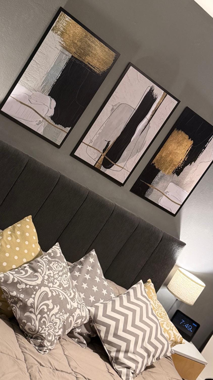 Bed, Bedroom
