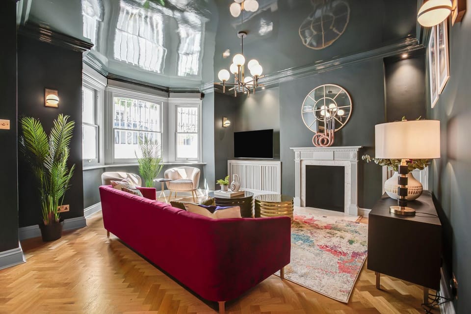 Earls Court Chic Flat in Prime Location Apartment in City of Westminster
