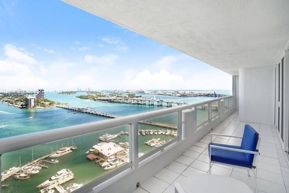 View (from property/room), Balcony/Terrace, Sea view