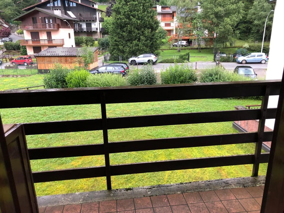 Balcony/Terrace, Garden view