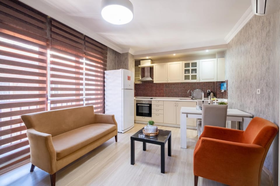 Kitchen or kitchenette, Living room, Dining area, dishwasher, oven, stove