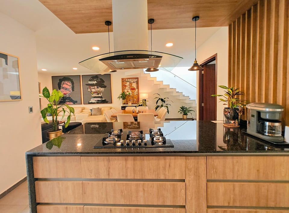 Luxury home at Juriquilla, 4 bedrooms Queretaro House in State of Querétaro