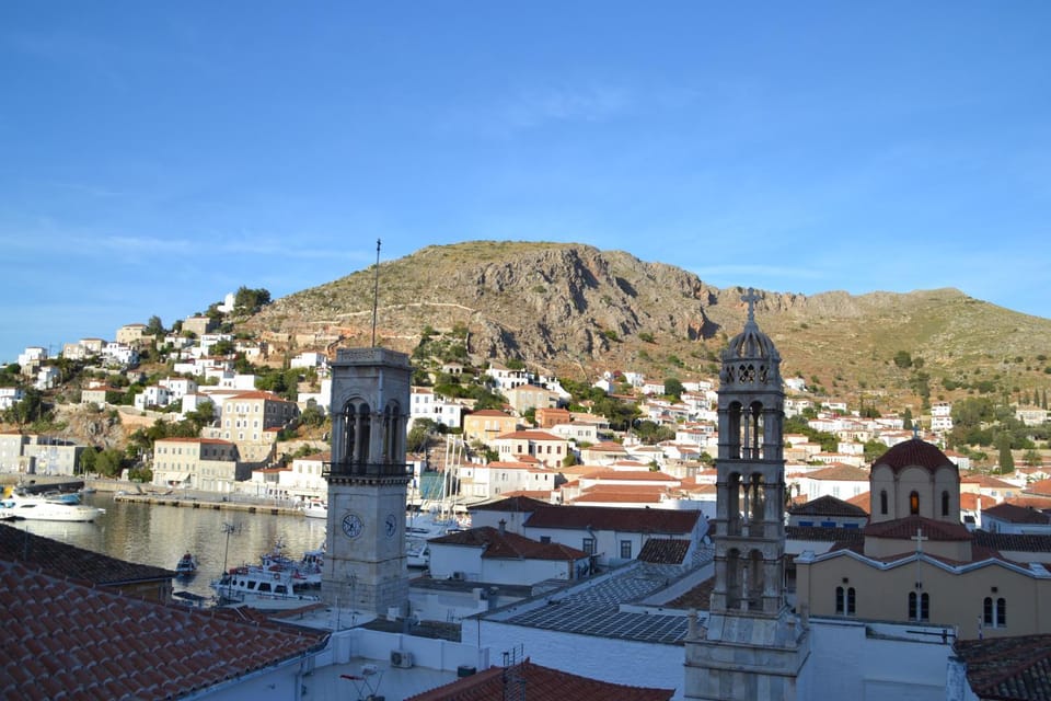 Nearby landmark, View (from property/room)