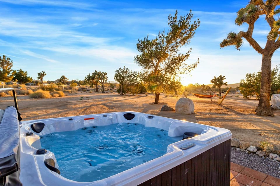 Natural landscape, Hot Tub, Hot Tub, Sunset