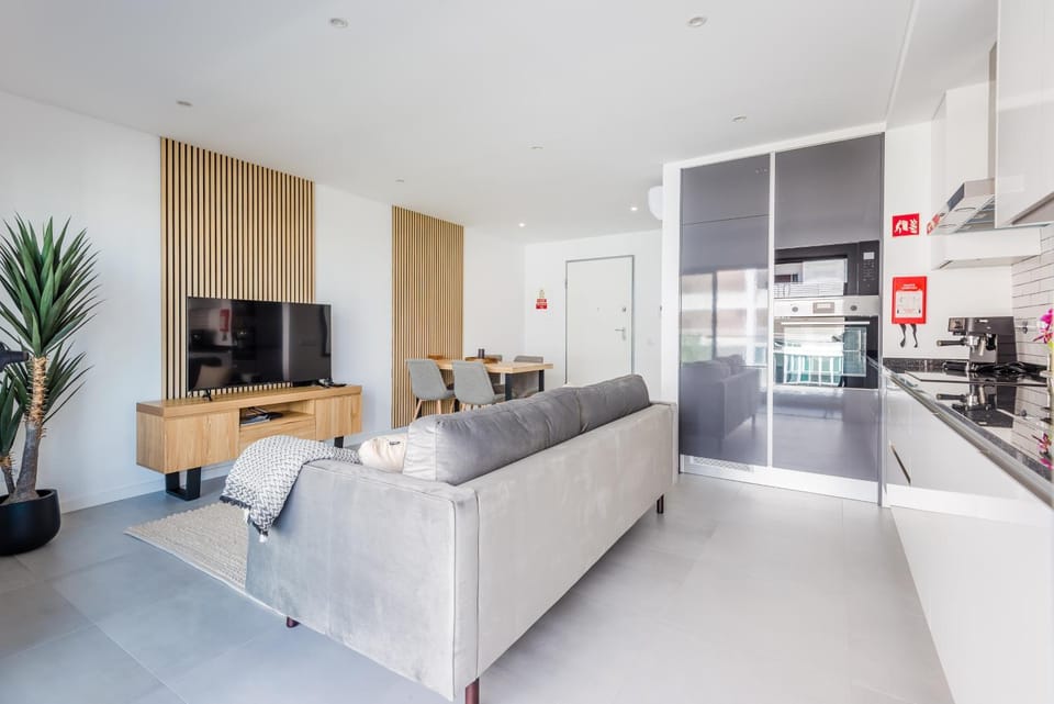 Modern condo Praia da Rocha,Terracos Da Ciudade Apartment in Portimao