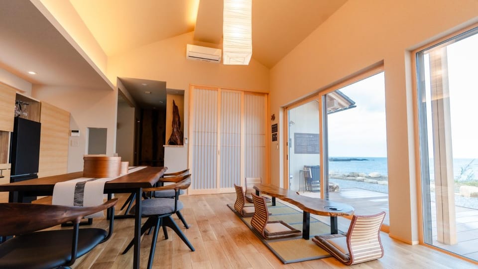 Living room, Sea view